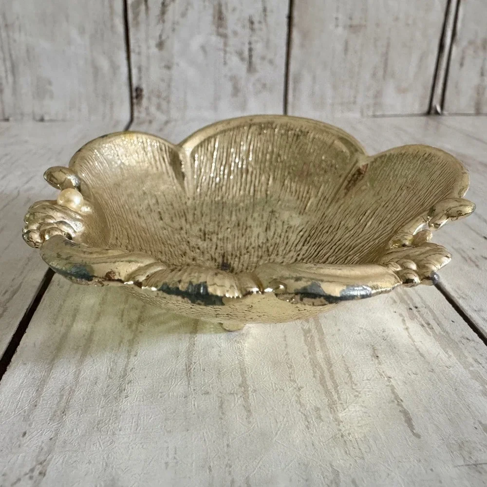 Vintage Hollywood Regency Gold Shell Trinket Dish Footed Faux Pearl Jewelry Tray